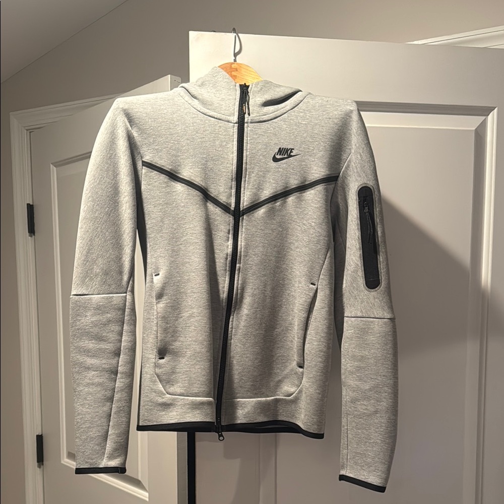Nike tech fleece - gray - size xs
